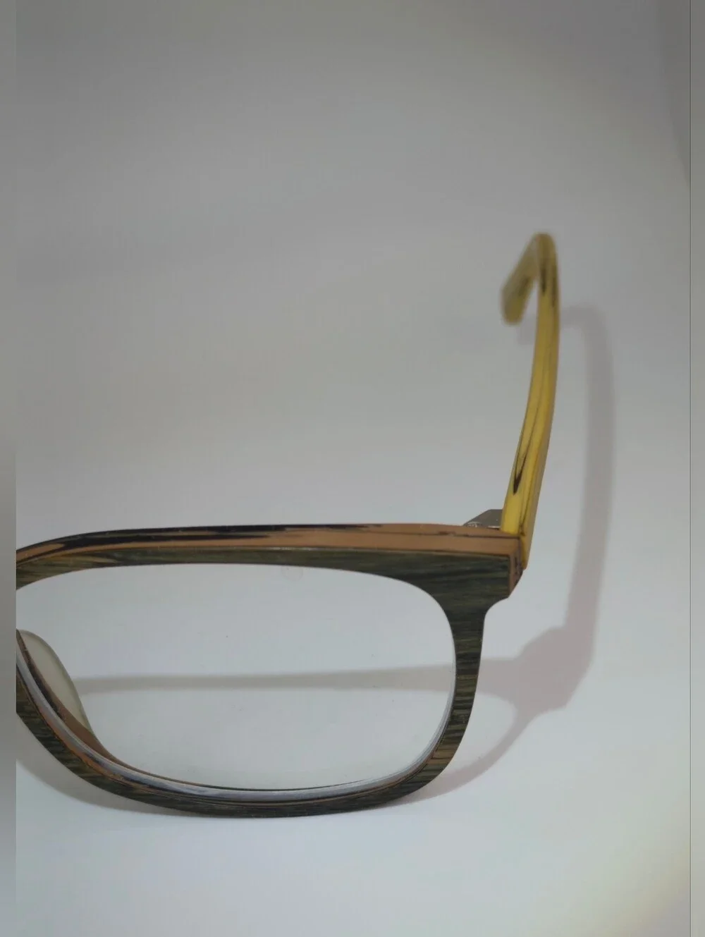 Botanist. Square Woodgrain Frame Acetate.